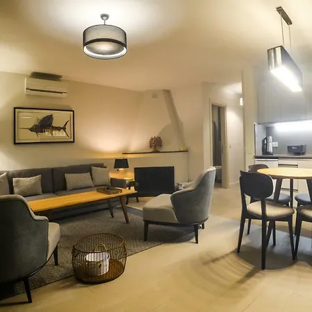 Olive House Apartment *